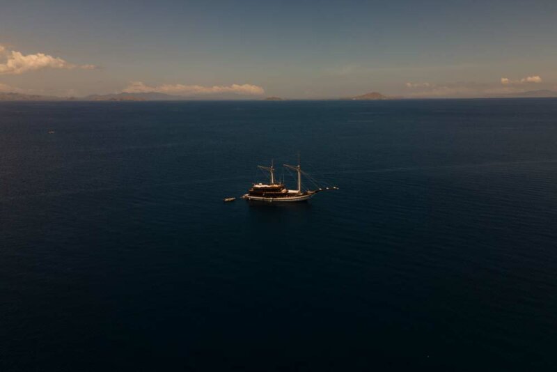 Übernachten auf einer Insel in Komodo Le pirate island