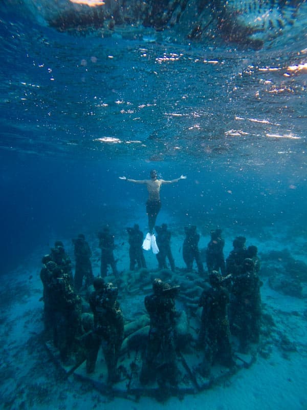Unterwasser Statuen bei Gili Meno: Alle Tipps